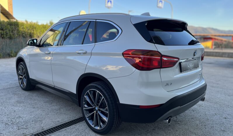 
Bmw X1 sDrive 18D full									