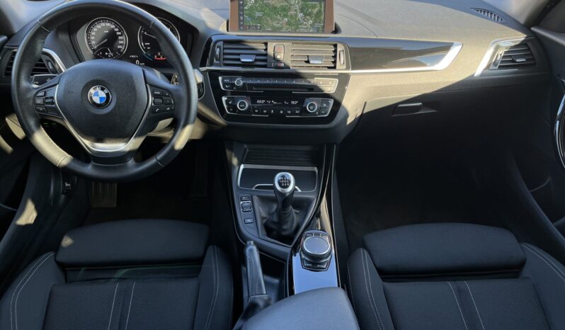 
Bmw Serie 1 116d Sport Line full									