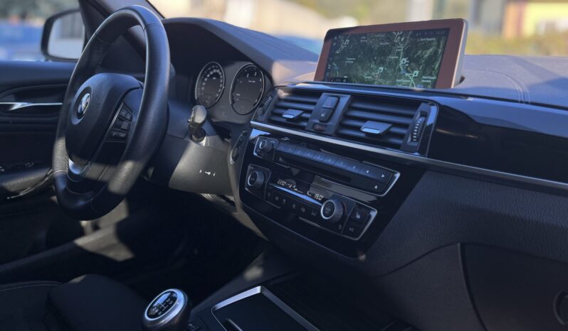 
Bmw Serie 1 116d Sport Line full									