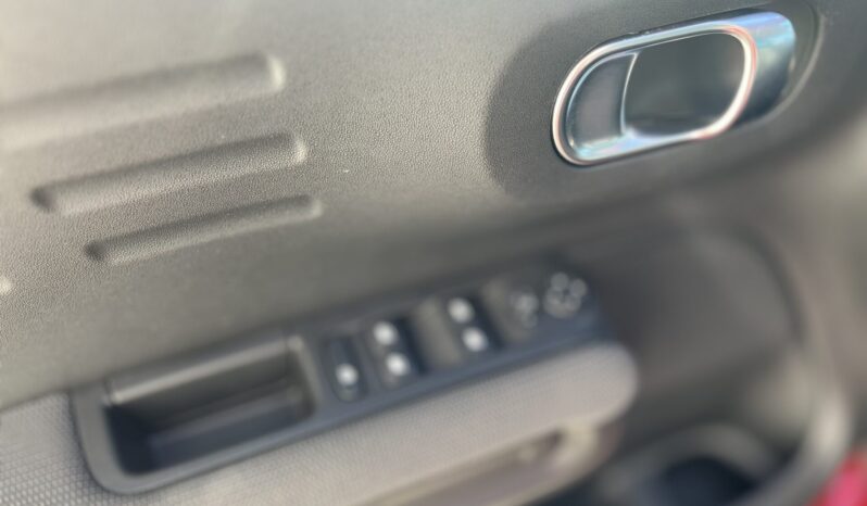 
Citroen C3 AirCross 1.2 full									