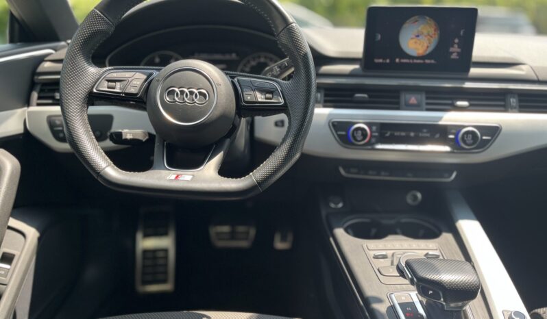 
Audi A5 SportBack Quattro S-Line 2.0 TDI full									