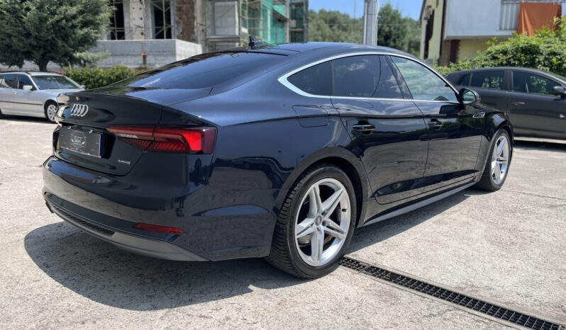 
Audi A5 SportBack Quattro S-Line 2.0 TDI full									