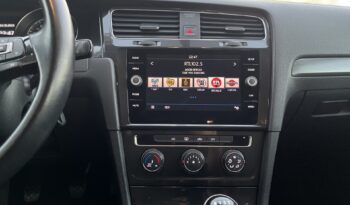 
Volkswagen Golf 7 1.6 TDI full									