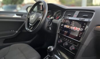 
Volkswagen Golf 7 1.6 TDI full									