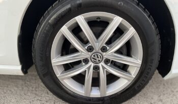 
Volkswagen Golf 7 1.6 TDI full									