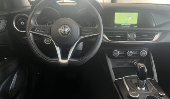 
Alfa Romeo Stelvio Q4 Turbodiesel 2.2 full									