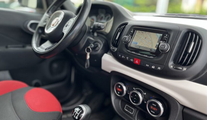 
Fiat 500L Lounge full									