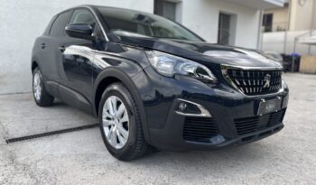 
Peugeot 3008 1.5 BlueHDi full									