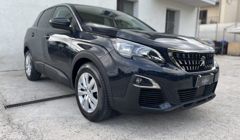 
Peugeot 3008 1.5 BlueHDi full									