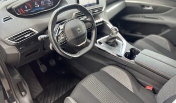 
Peugeot 3008 1.5 BlueHDi full									