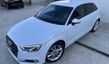 
Audi A3 Sportback S Tronic Sport full									