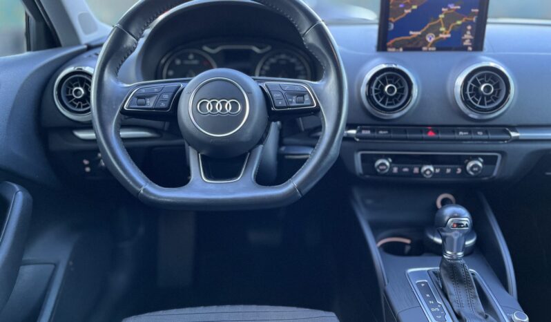 
Audi A3 Sportback S Tronic Sport full									
