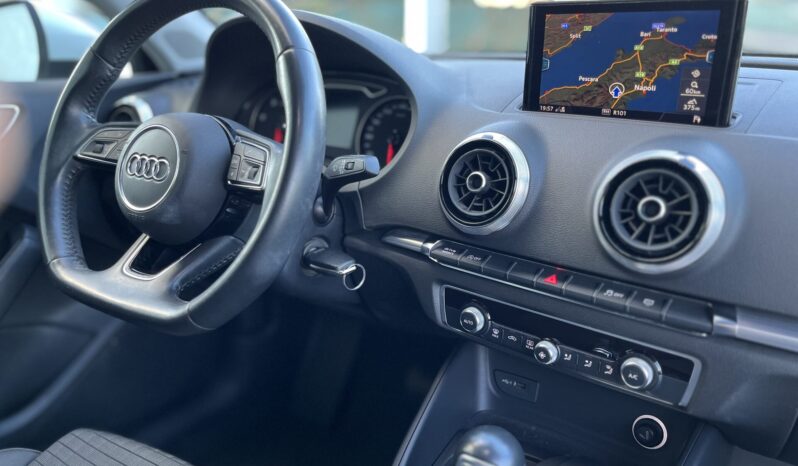 
Audi A3 Sportback S Tronic Sport full									