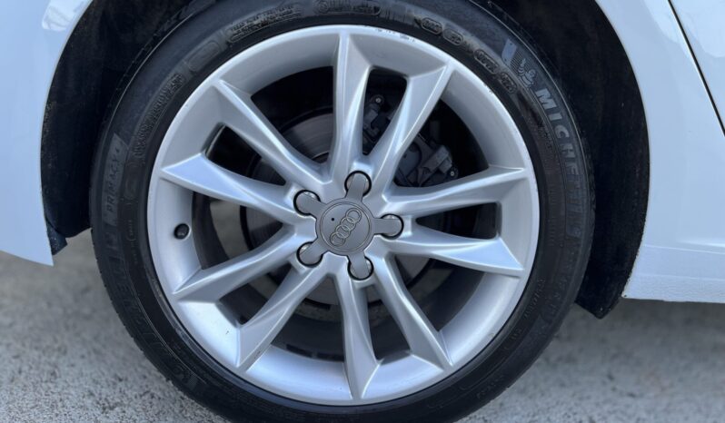 
Audi A3 Sportback S Tronic Sport full									