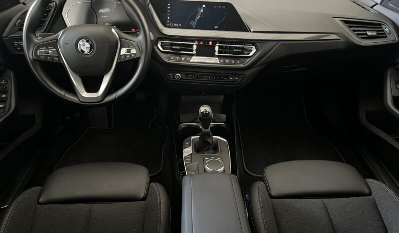 
Bmw Serie 1 116D Sport full									