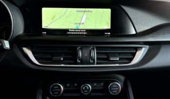 
Alfa Romeo Stelvio Q4 2.2 Turbodiesel full									