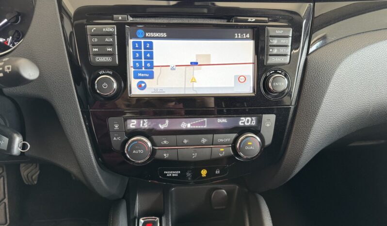 
Nissan Qasqhai 1.5 dCi full									