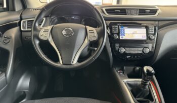 
Nissan Qasqhai 1.5 dCi full									