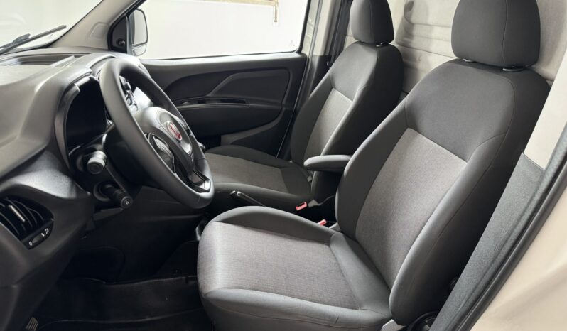 
Fiat Doblò Cargo 1.6 Mjet full									