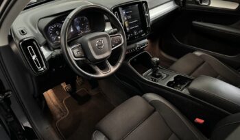 
Volvo XC40 D3 Monument 2.0 full									