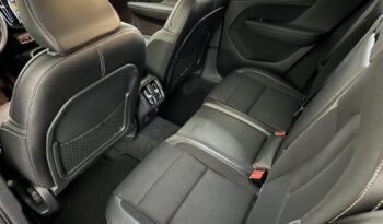 
Volvo XC40 D3 Monument 2.0 full									