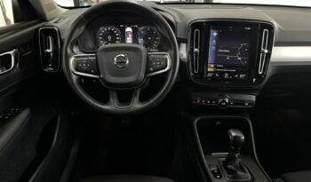 
Volvo XC40 D3 Monument 2.0 full									