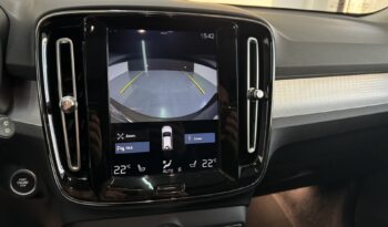 
Volvo XC40 D3 Monument 2.0 full									