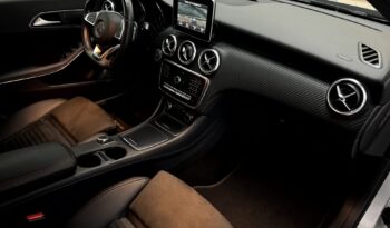 
Mercedes Classe A 200d 4Matic Premium Amg full									