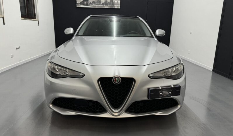 
Alfa Romeo Giulia Q4 2.2 full									
