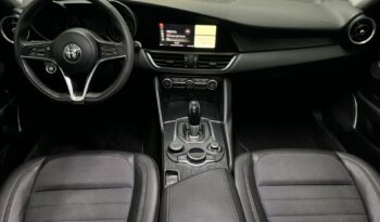 
Alfa Romeo Giulia Q4 2.2 full									