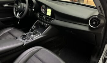 
Alfa Romeo Giulia Q4 2.2 full									