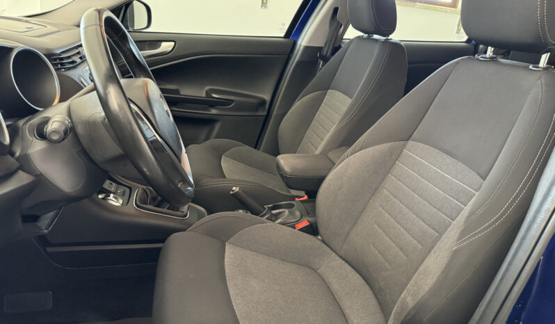 
Alfa Romeo Giulietta 1.6 JTDM-2 full									