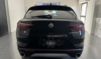 
Alfa Romeo Stelvio Q4 Executive 210 Cv full									