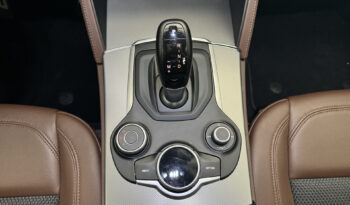 
Alfa Romeo Stelvio Q4 Executive 210 Cv full									