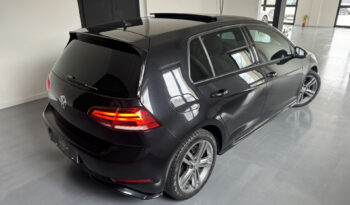 
Volkswagen Golf 7,5 R-Line full									