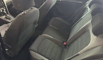 
Volkswagen Golf 7,5 R-Line full									