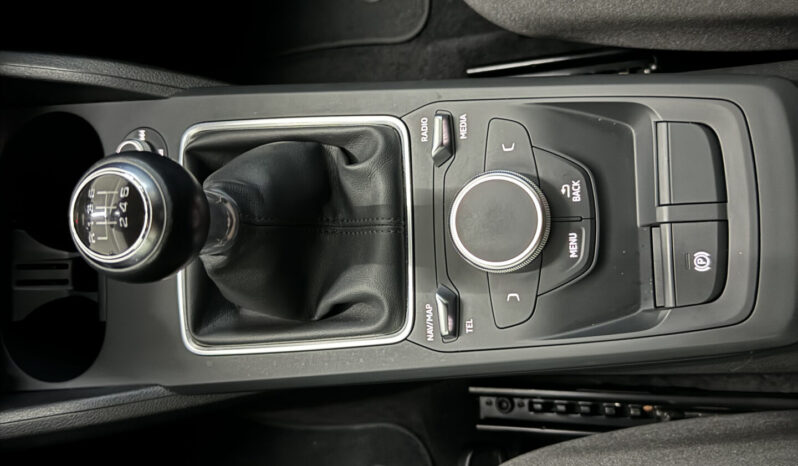 
Audi Q2 1.6 Tdi full									