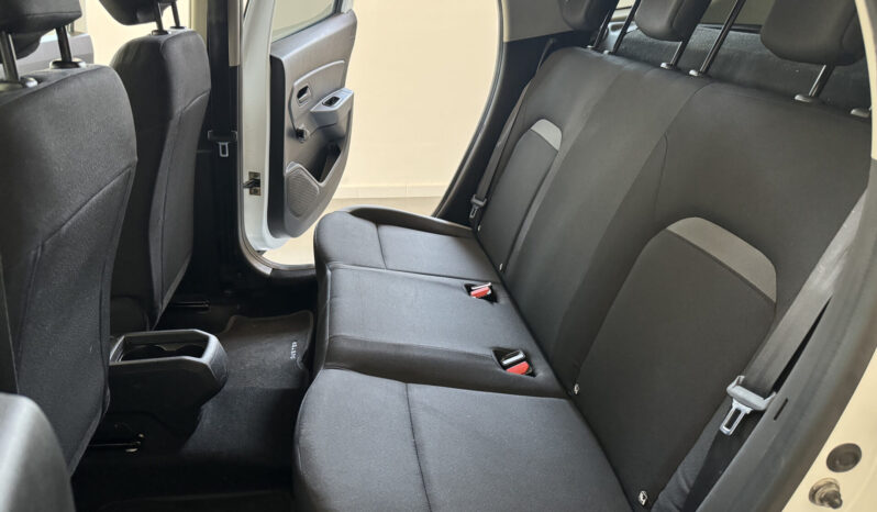 
Dacia Duster 1.5 DCi 4×4 full									