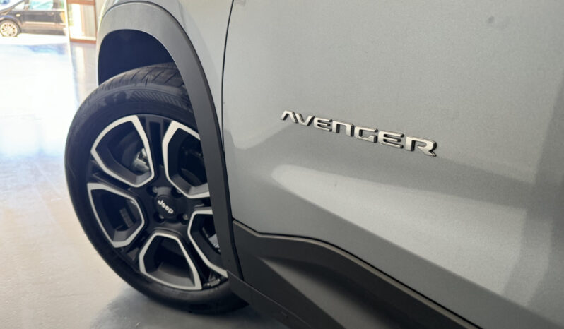 
Jeep Avenger 1.2 Summit full									