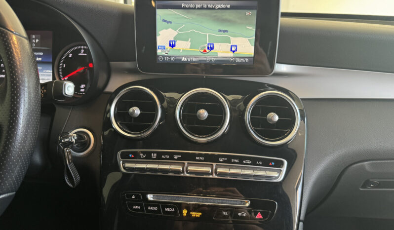
Mercedes Benz GLC 220D 4Matic full									