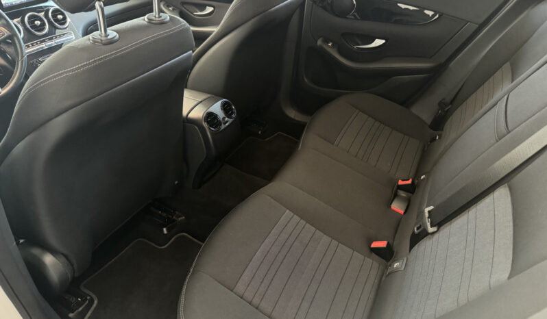 
Mercedes Benz GLC 220D 4Matic full									