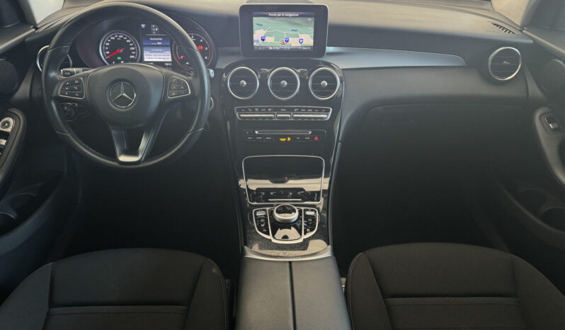 
Mercedes Benz GLC 220D 4Matic full									