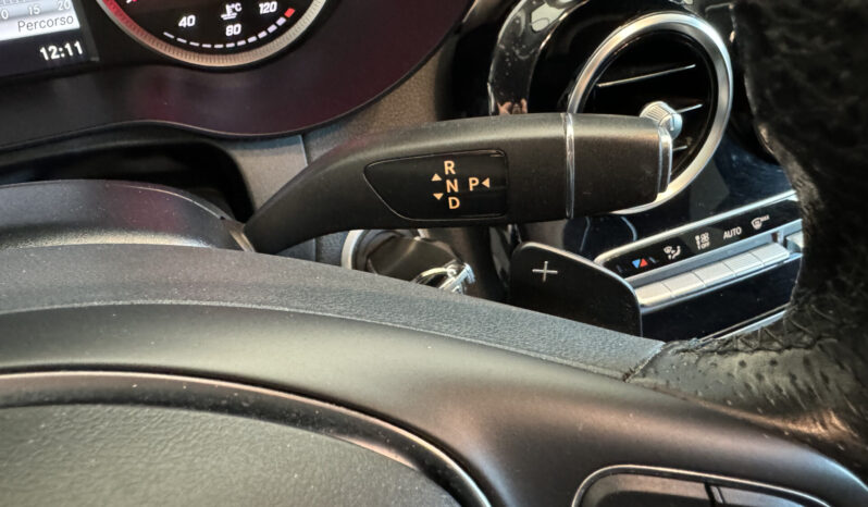 
Mercedes Benz GLC 220D 4Matic full									