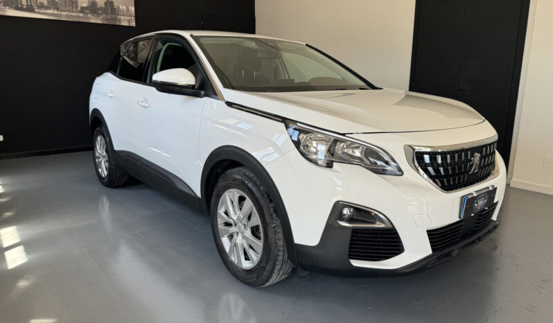 
Peugeot 3008 1.5 BlueHDi full									