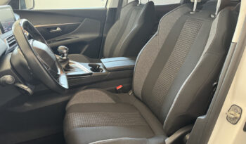 
Peugeot 3008 1.5 BlueHDi full									