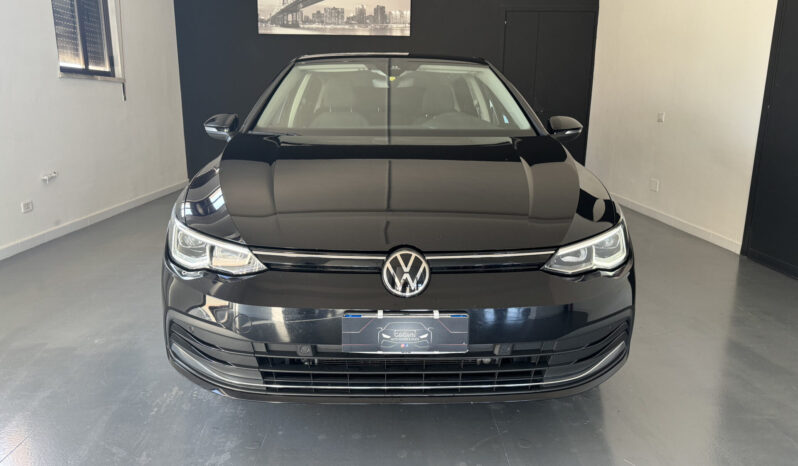 
Volkswagen Golf 8 2.0 TDi SCR Style full									