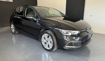 
Volkswagen Golf 8 2.0 TDi SCR Style full									