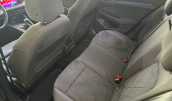 
Volkswagen Golf 8 2.0 TDi SCR Style full									