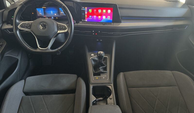 
Volkswagen Golf 8 2.0 TDi SCR Style full									