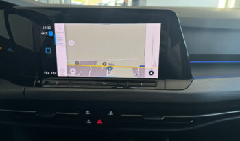 
Volkswagen Golf 8 2.0 TDi SCR Style full									